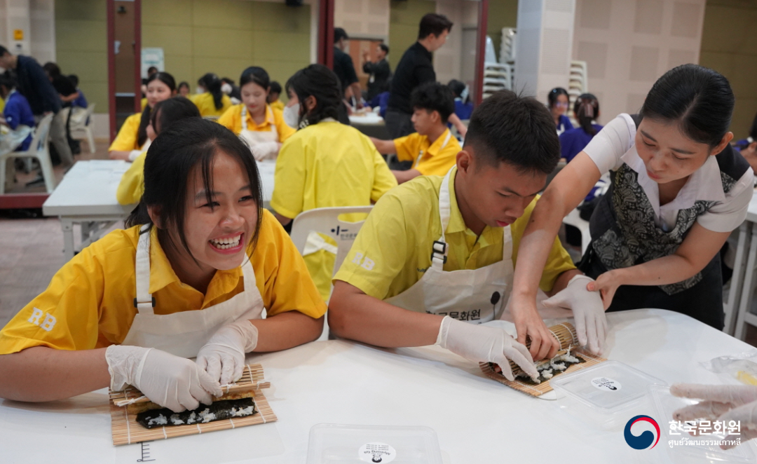 랏차보리까누크러학교 한국문화 체험행사