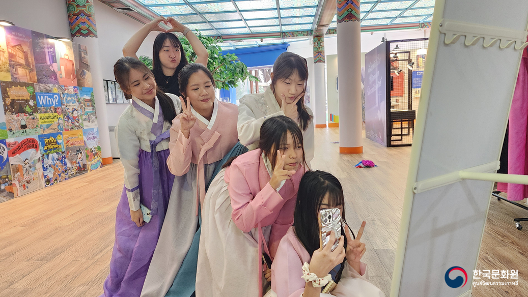 수완꿀랍위타야라이 논타부리학교 한국문화 체험행사